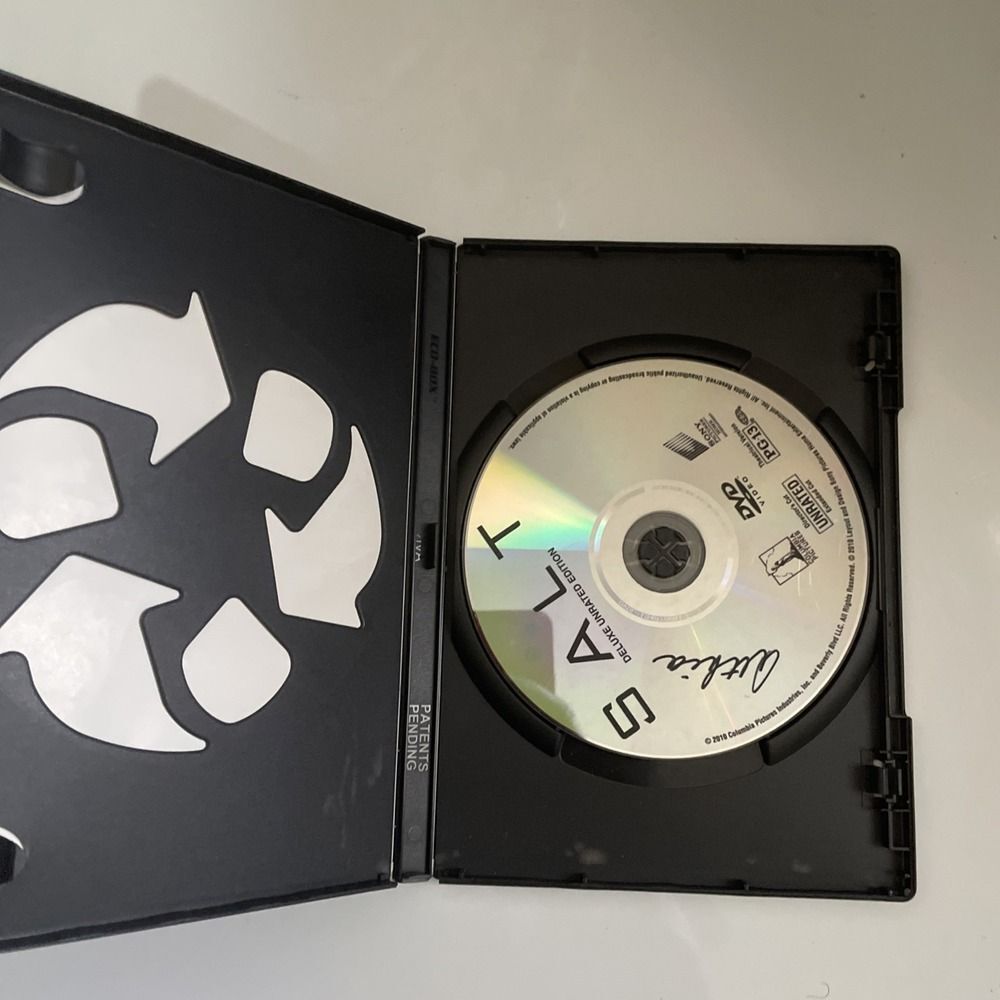 Salt (DVD) - Picture 3 of 4